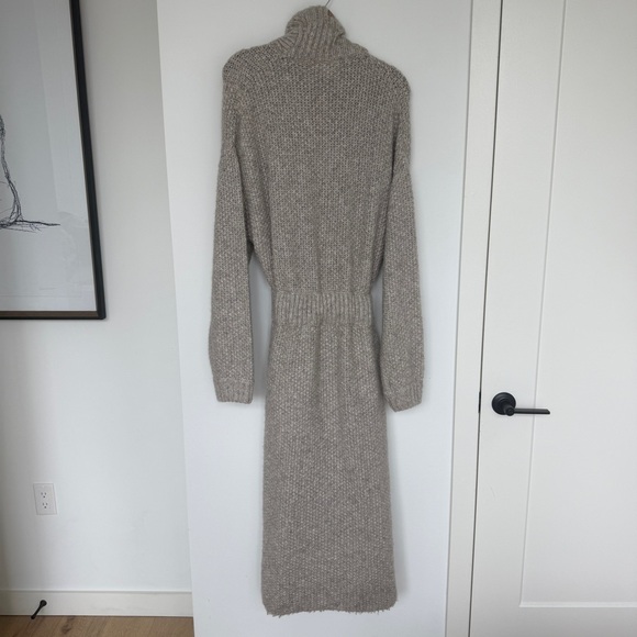 Lunya Chunky Wool Robe - Picture 3 of 5
